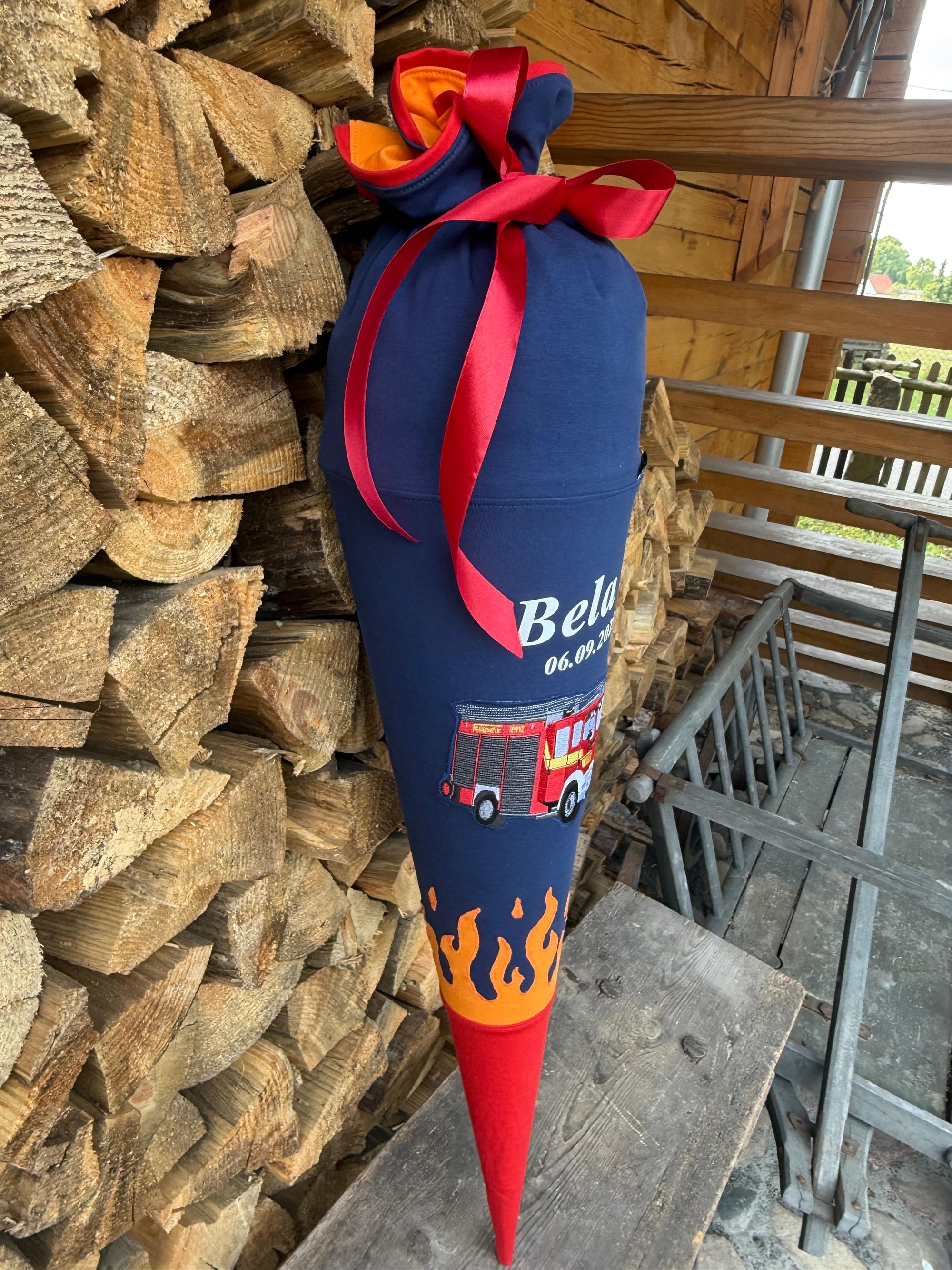 Zuckertüte Feuerwehr dunkelblau mit Kissen