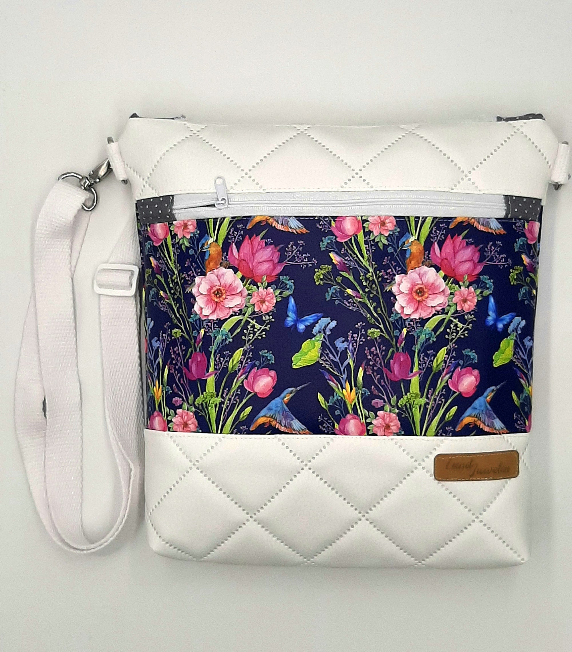 Schultertasche Blumen lila bunt weiß gesteppt Land Juwelen